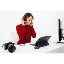 Load image into Gallery viewer, HyperDrive 6-in-1 USB-C Hub —  for iPad Pro 2018/2020 (HDMI 4K60Hz)
